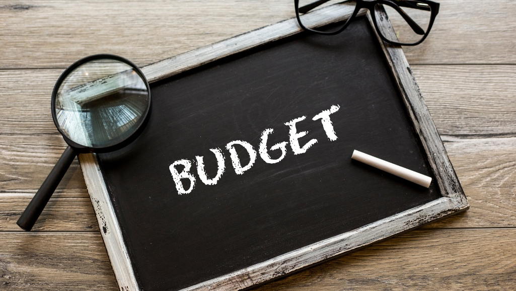 The Art of Budgeting: How to Create and Stick to a Budget