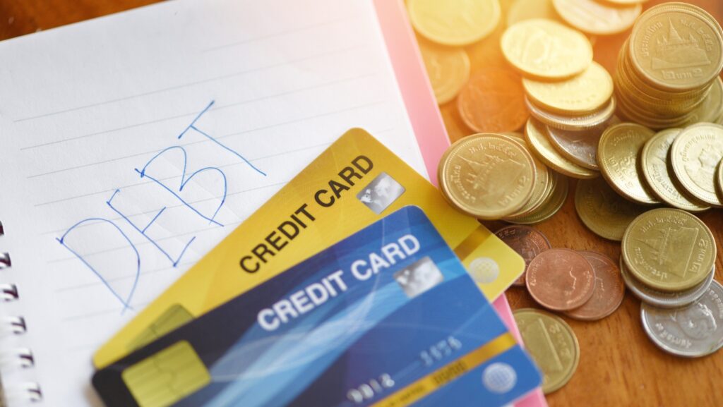 Managing Credit Card Debt: Best Practices and Pitfalls to Avoid